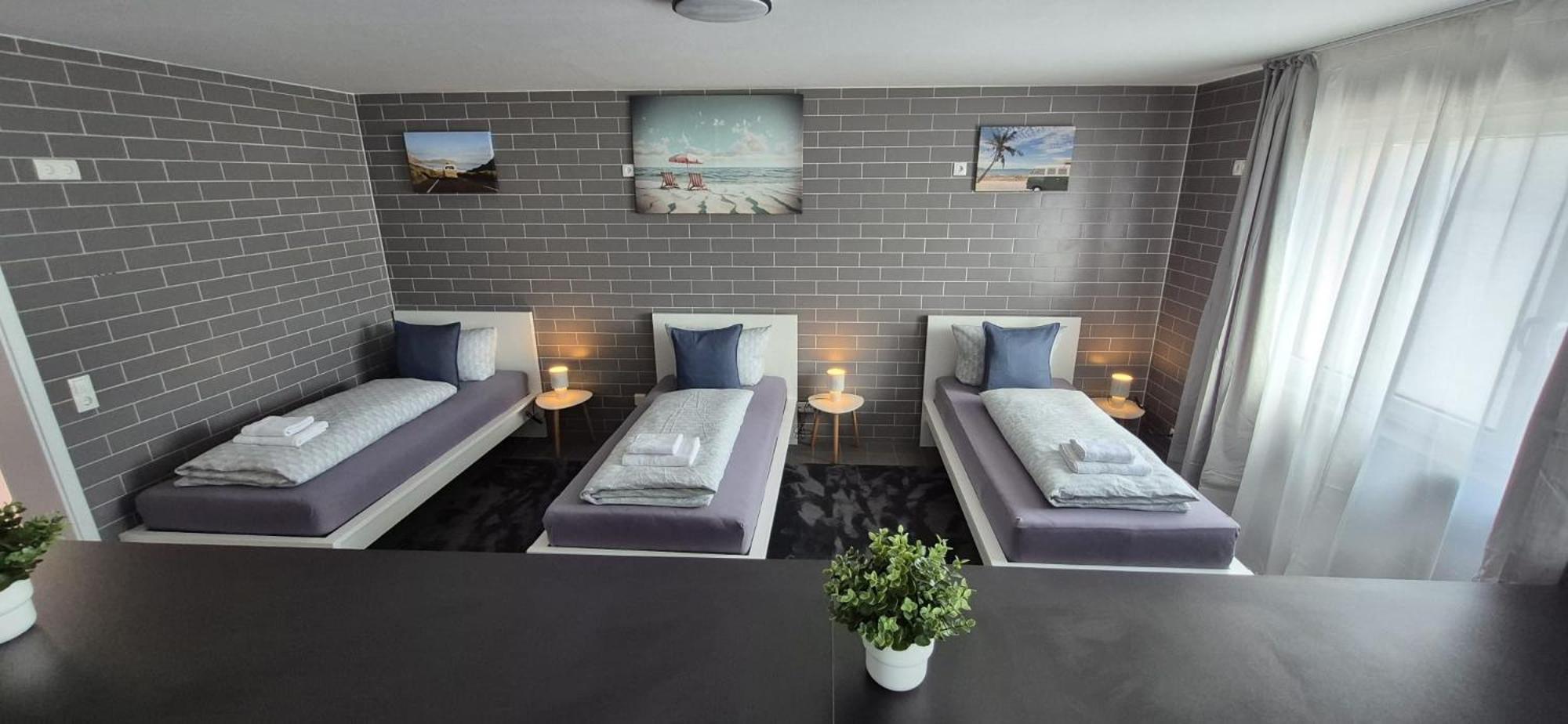 Living Apartment *